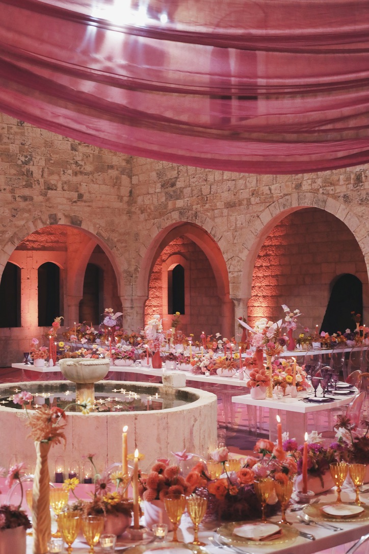 5D27EF96-FF87-4BB9-9D9C-CD439FAA7FA1_1_105_c